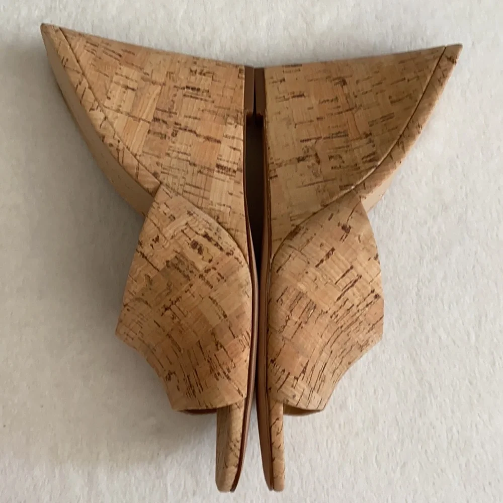 Veronica Beard | Dali Cork Slip On Wedge Heel Sandal Natural/Tan (9) - Picture 12 of 14